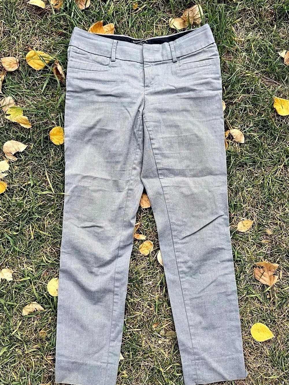 Banana Republic Jackson Fit Grey Dress Pants – Women’s Size 2